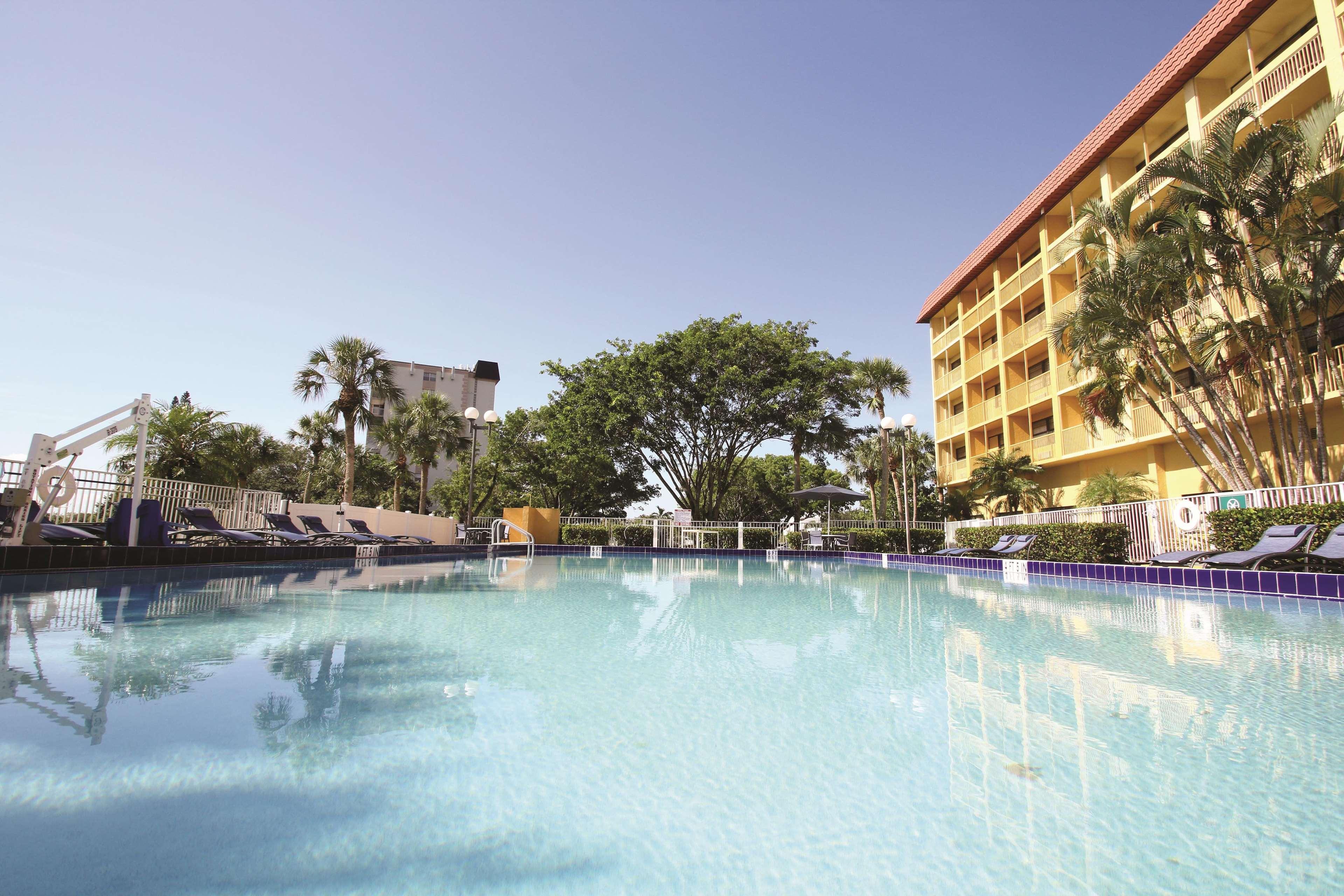 La Quinta By Wyndham Coral Springs University Dr Dış mekan fotoğraf